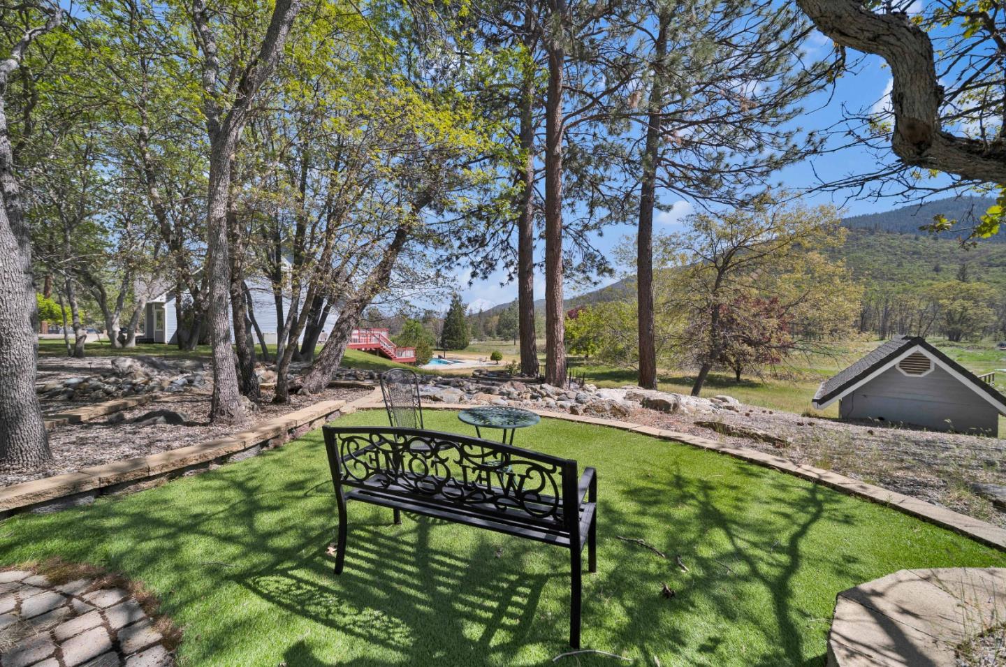 Detail Gallery Image 32 of 72 For 5422 Schulmeyer Gulch Rd, Yreka,  CA 96097 - 6 Beds | 4/1 Baths
