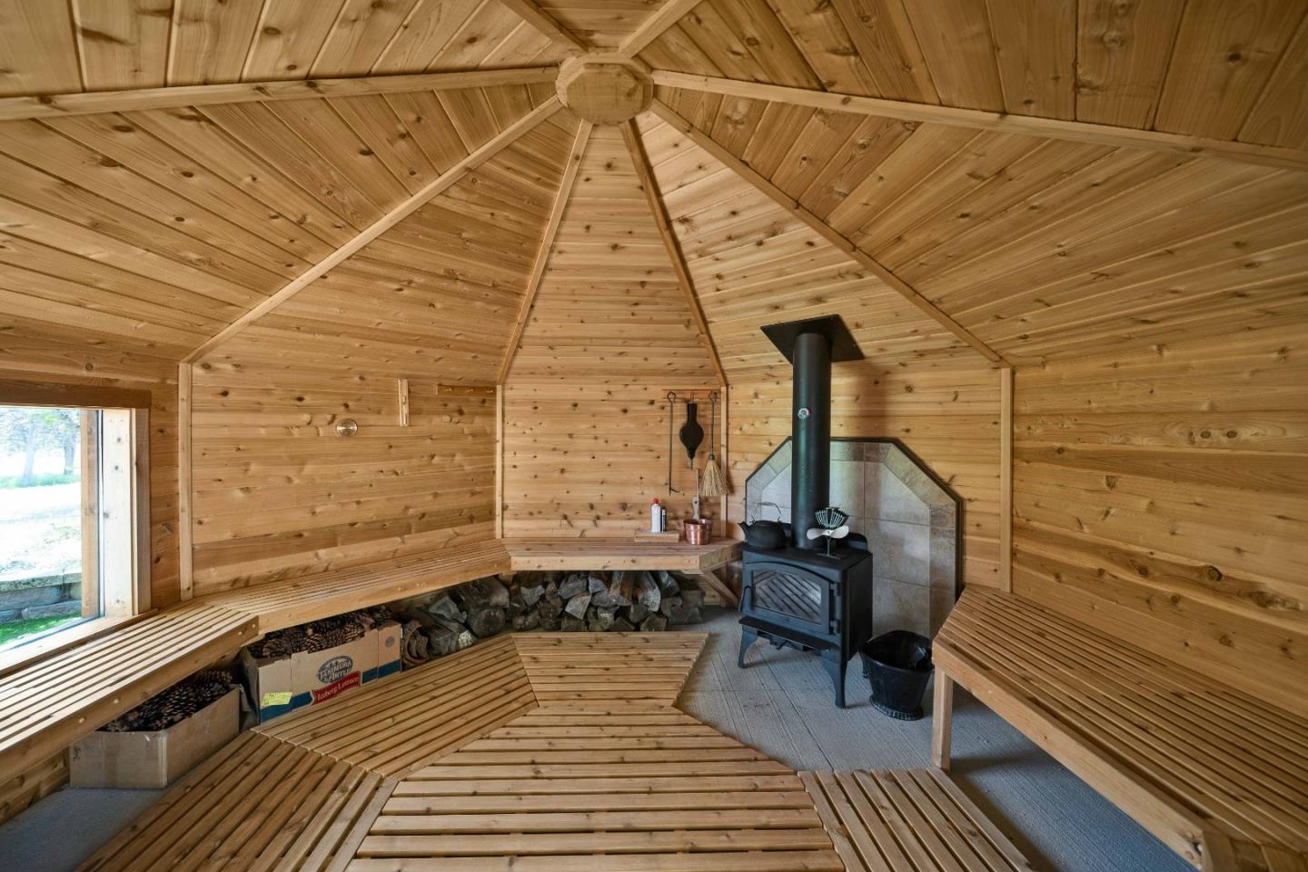 Detail Gallery Image 48 of 72 For 5422 Schulmeyer Gulch Rd, Yreka,  CA 96097 - 6 Beds | 4/1 Baths
