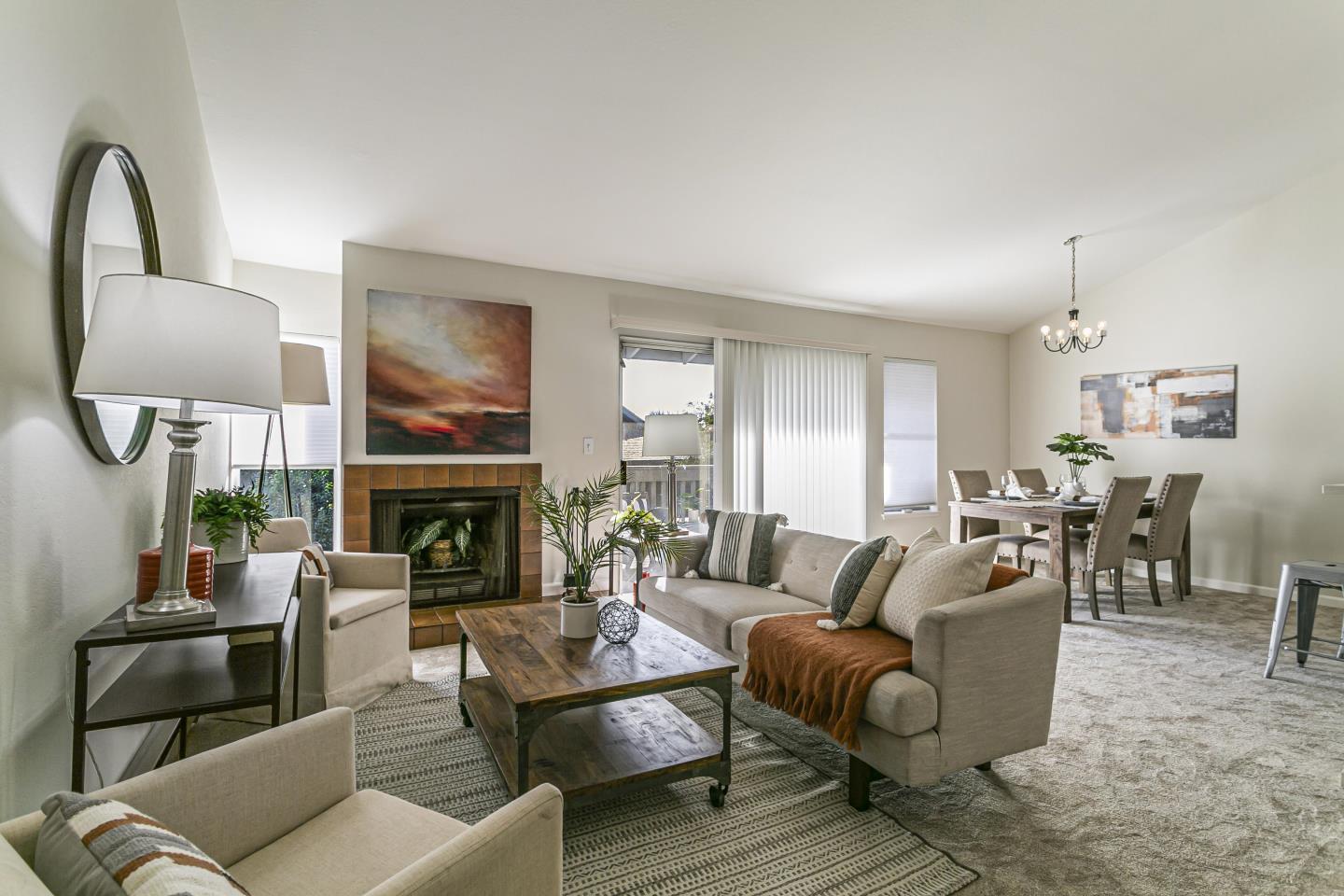 2206 Almaden Road Road # B, San Jose, California 95125, 2 Bedrooms Bedrooms, ,2 BathroomsBathrooms,Residential,For Sale,2206 Almaden Road Road # B,ML81991215