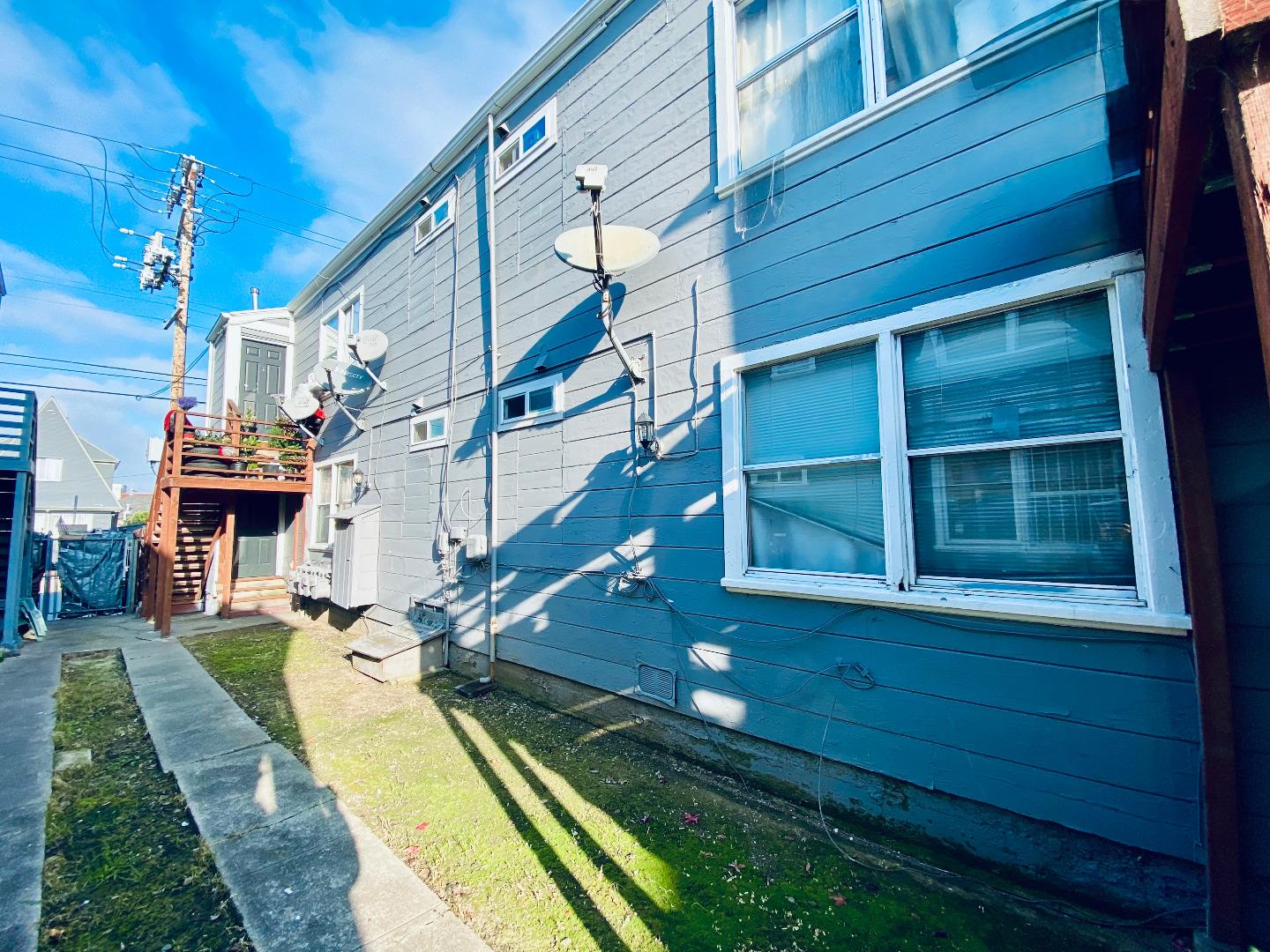 Detail Gallery Image 4 of 36 For 15th St, Oakland,  CA 94606 - – Beds | – Baths