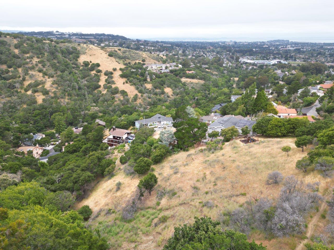 Detail Gallery Image 2 of 12 For 0000 Alhambra Dr, Belmont,  CA 94002 - – Beds | – Baths