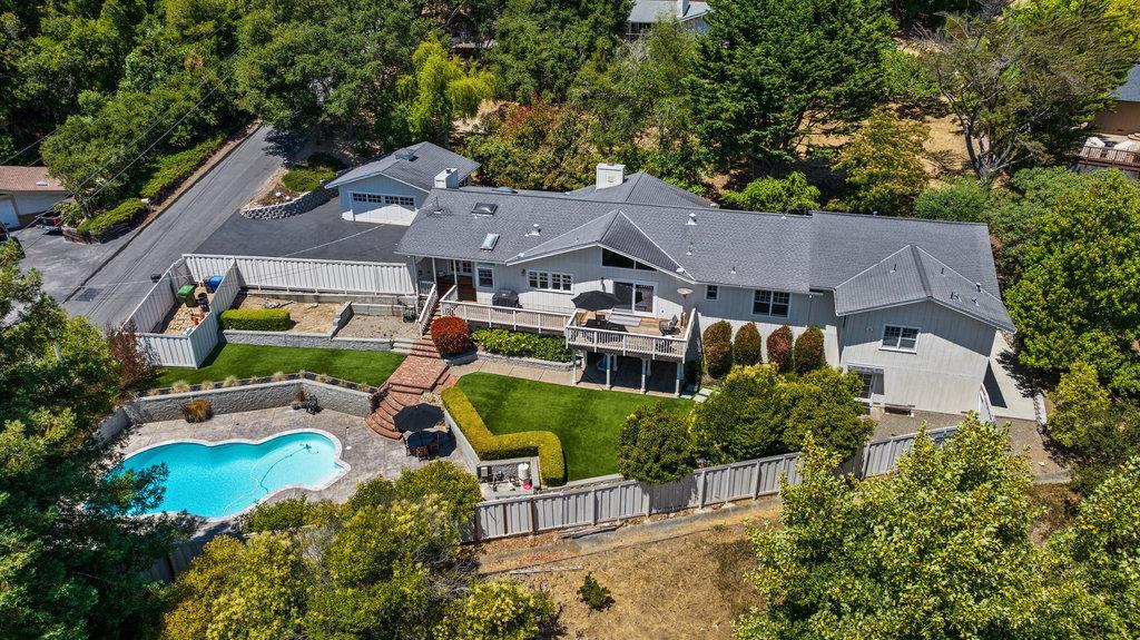 Detail Gallery Image 2 of 52 For 455 Calle Del Sol, Aptos,  CA 95003 - 4 Beds | 3/2 Baths