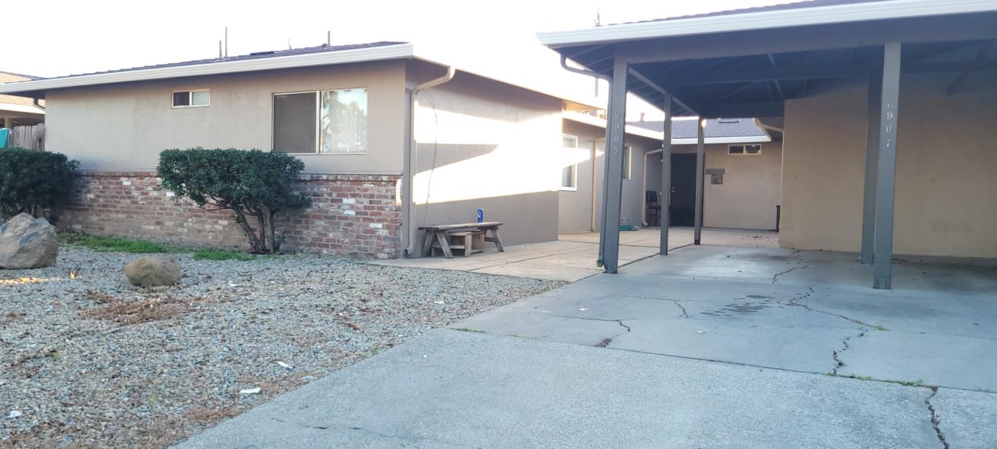 Detail Gallery Image 2 of 3 For 6905 N El Dorado St, Stockton,  CA 95207 - – Beds | – Baths