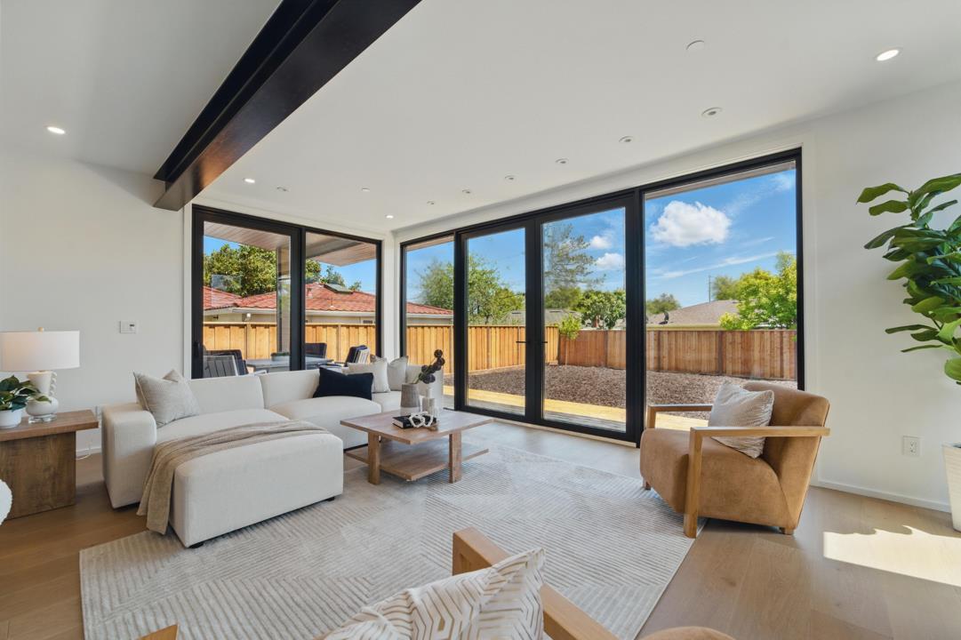 Detail Gallery Image 18 of 46 For 1464 Miller Ave, San Jose,  CA 95129 - 5 Beds | 3 Baths