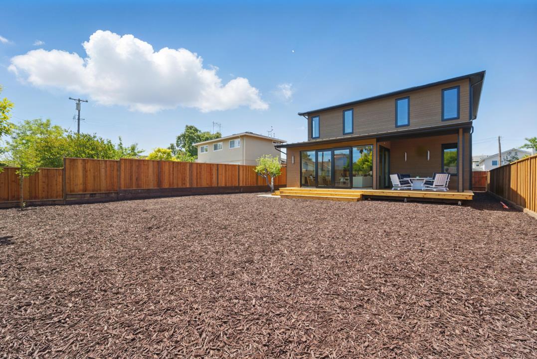 Detail Gallery Image 39 of 46 For 1464 Miller Ave, San Jose,  CA 95129 - 5 Beds | 3 Baths