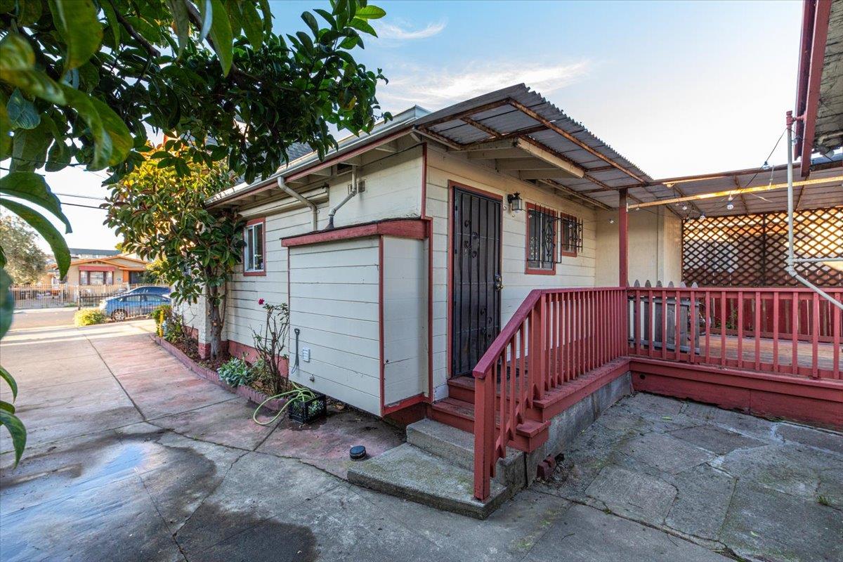 Detail Gallery Image 30 of 36 For 3014 Coolidge Ave, Oakland,  CA 94602 - 3 Beds | 1 Baths