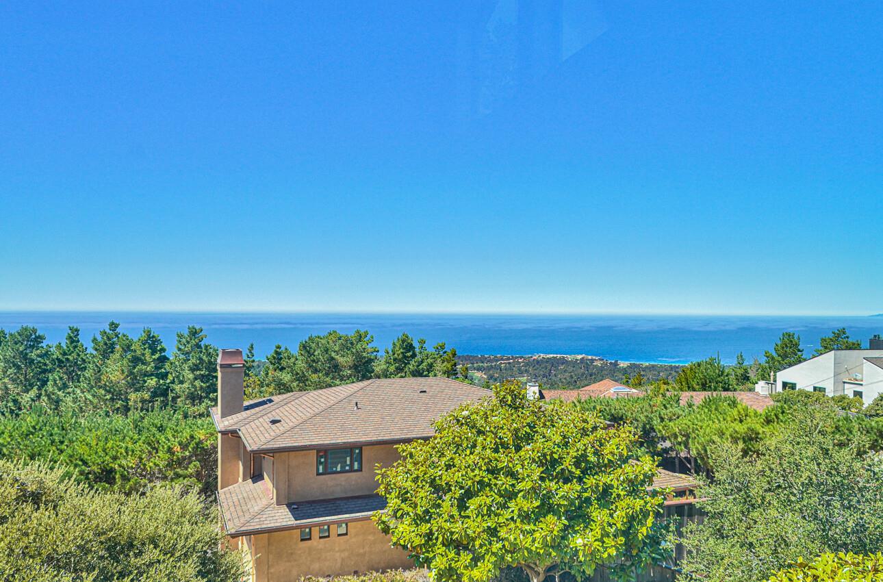 Detail Gallery Image 2 of 61 For 4028 Sunset Ln, Pebble Beach,  CA 93953 - 4 Beds | 3/1 Baths