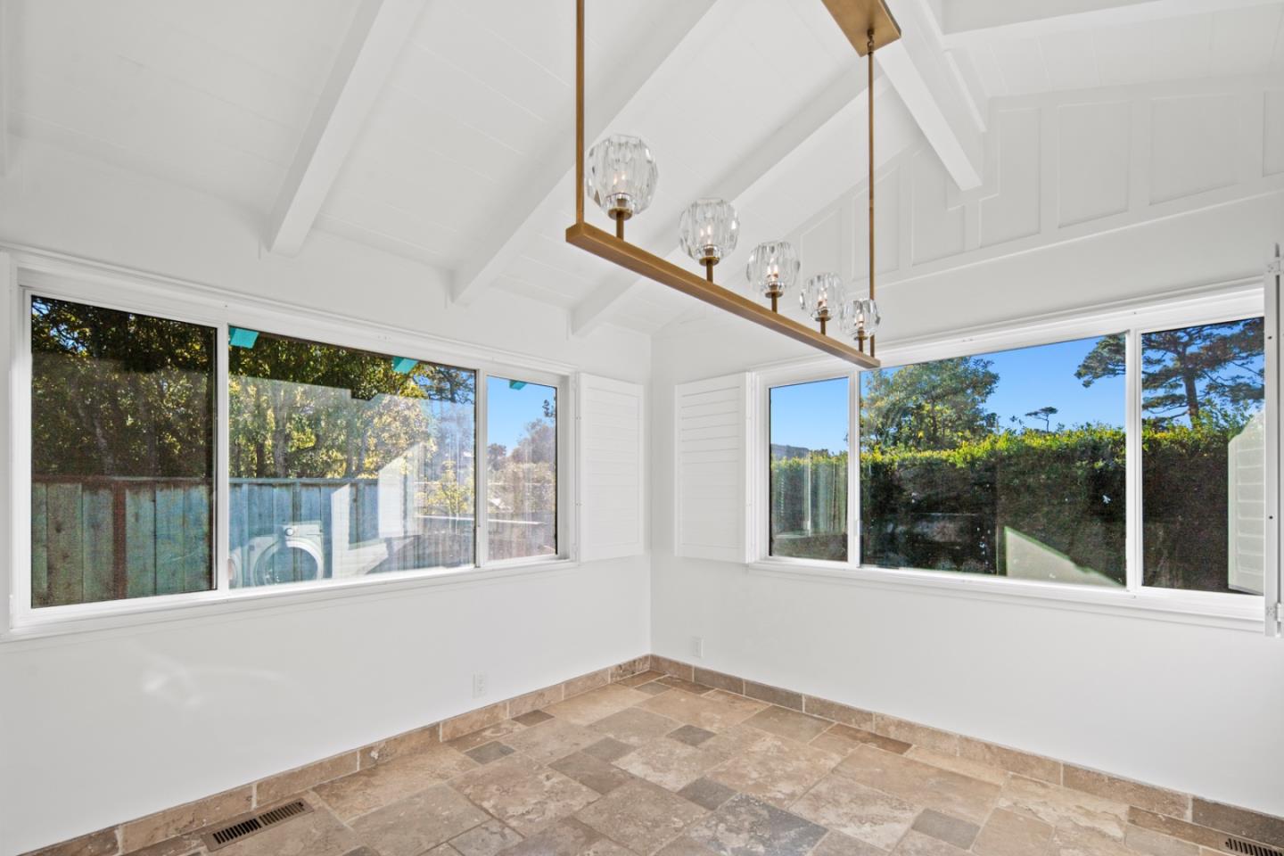 Detail Gallery Image 10 of 24 For 0 San Carlos 5 Sw of 10th Ave, Carmel,  CA 93921 - 2 Beds | 1 Baths