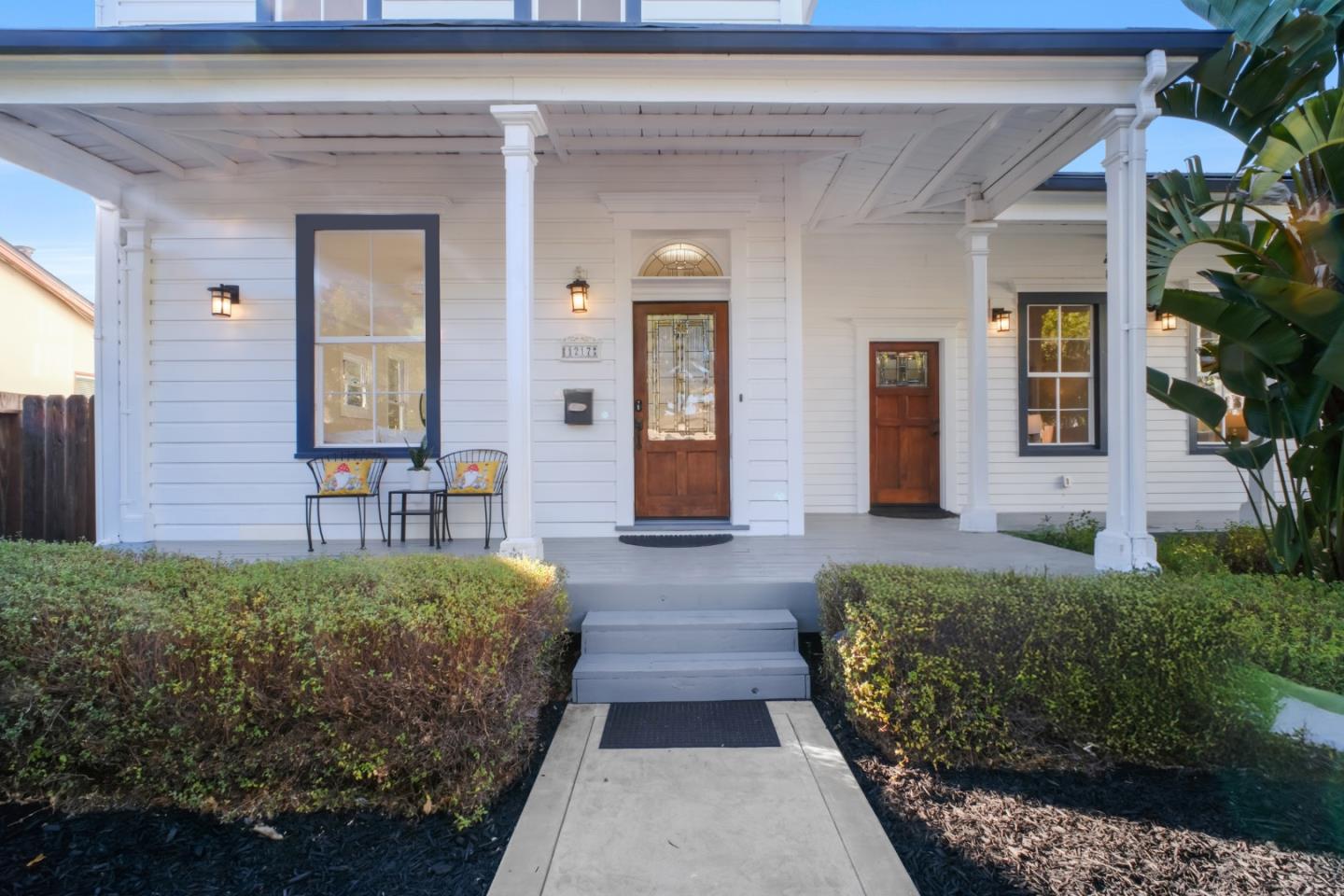 Detail Gallery Image 3 of 35 For 1217 Harrison St, Santa Clara,  CA 95050 - 4 Beds | 3 Baths