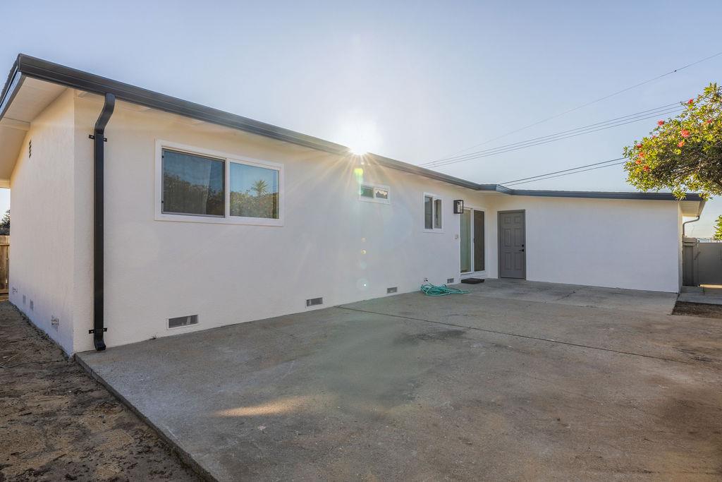 1260 Flores St, Seaside, CA 93955 photo 7