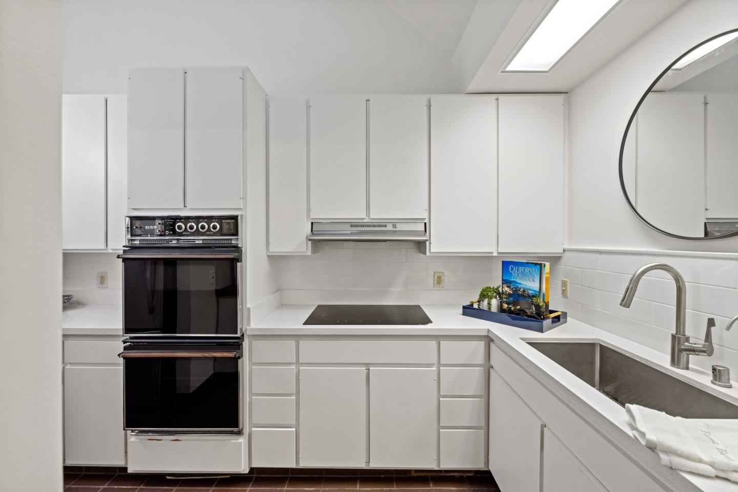 Detail Gallery Image 13 of 27 For 24520 Outlook Dr #17,  Carmel,  CA 93923 - 3 Beds | 2 Baths