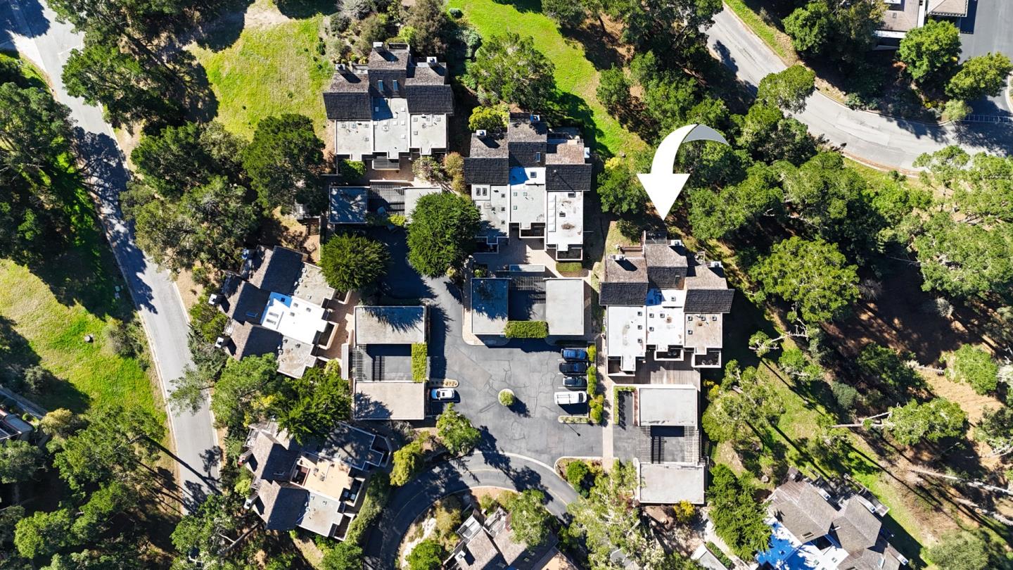 Detail Gallery Image 24 of 27 For 24520 Outlook Dr #17,  Carmel,  CA 93923 - 3 Beds | 2 Baths