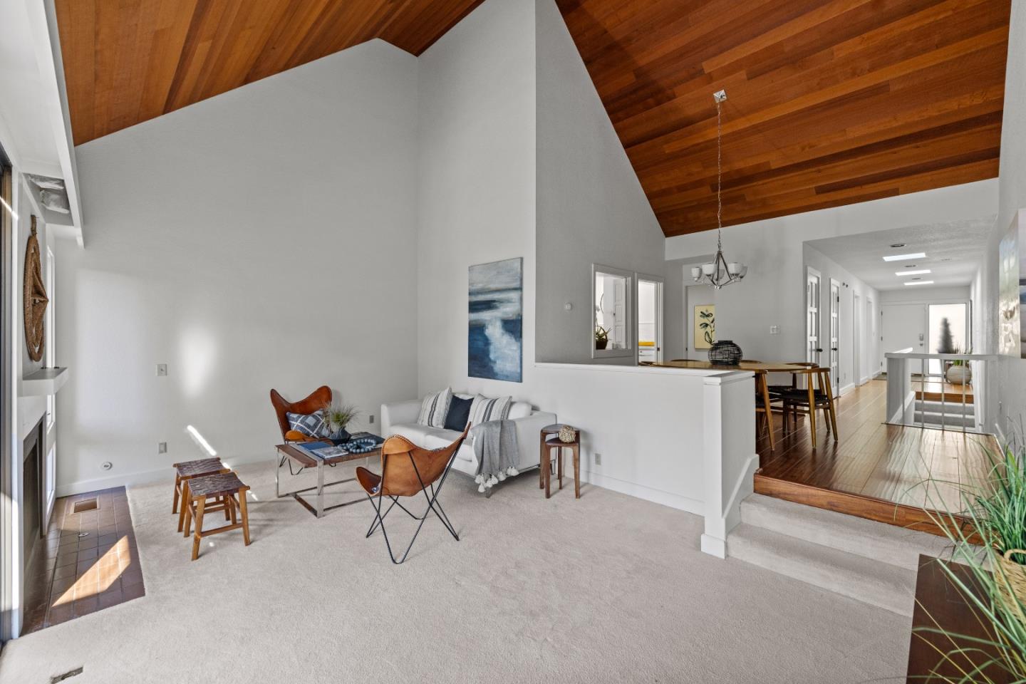 Detail Gallery Image 9 of 27 For 24520 Outlook Dr #17,  Carmel,  CA 93923 - 3 Beds | 2 Baths