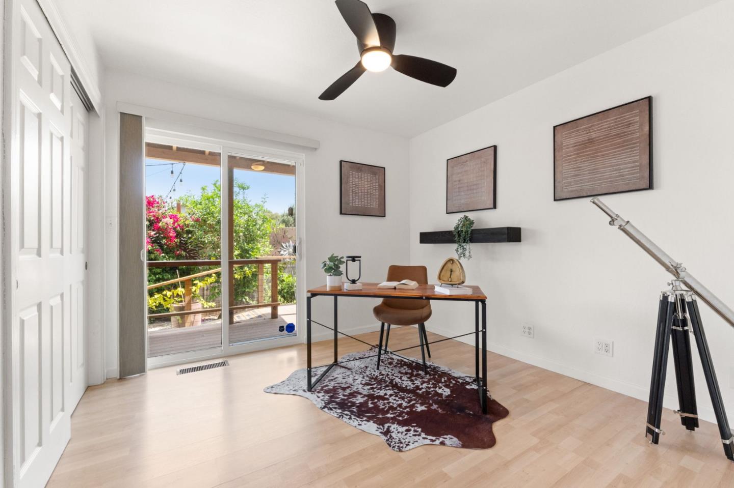Detail Gallery Image 26 of 34 For 2154 Dumbarton Ave, East Palo Alto,  CA 94303 - 5 Beds | 2 Baths