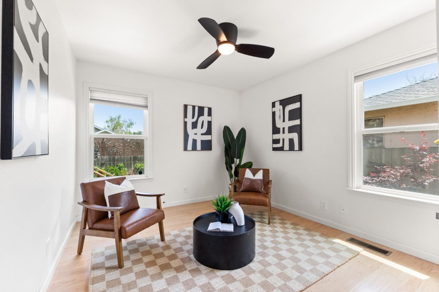 Detail Gallery Image 29 of 34 For 2154 Dumbarton Ave, East Palo Alto,  CA 94303 - 5 Beds | 2 Baths