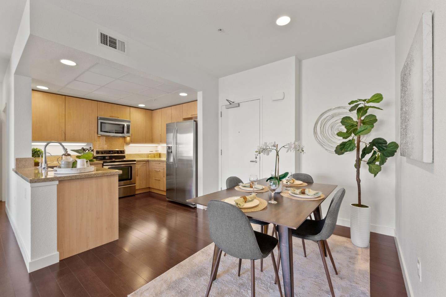 Detail Gallery Image 9 of 51 For 88 Bush #4148,  San Jose,  CA 95126 - 2 Beds | 2 Baths