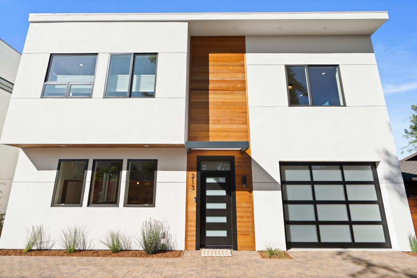 Detail Gallery Image 2 of 62 For 213 Fairmount Ave, Santa Cruz,  CA 95062 - 4 Beds | 2/1 Baths