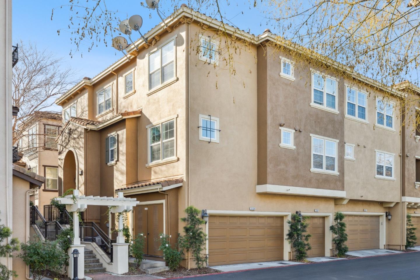 Photo #2: ML81991952 Listing 