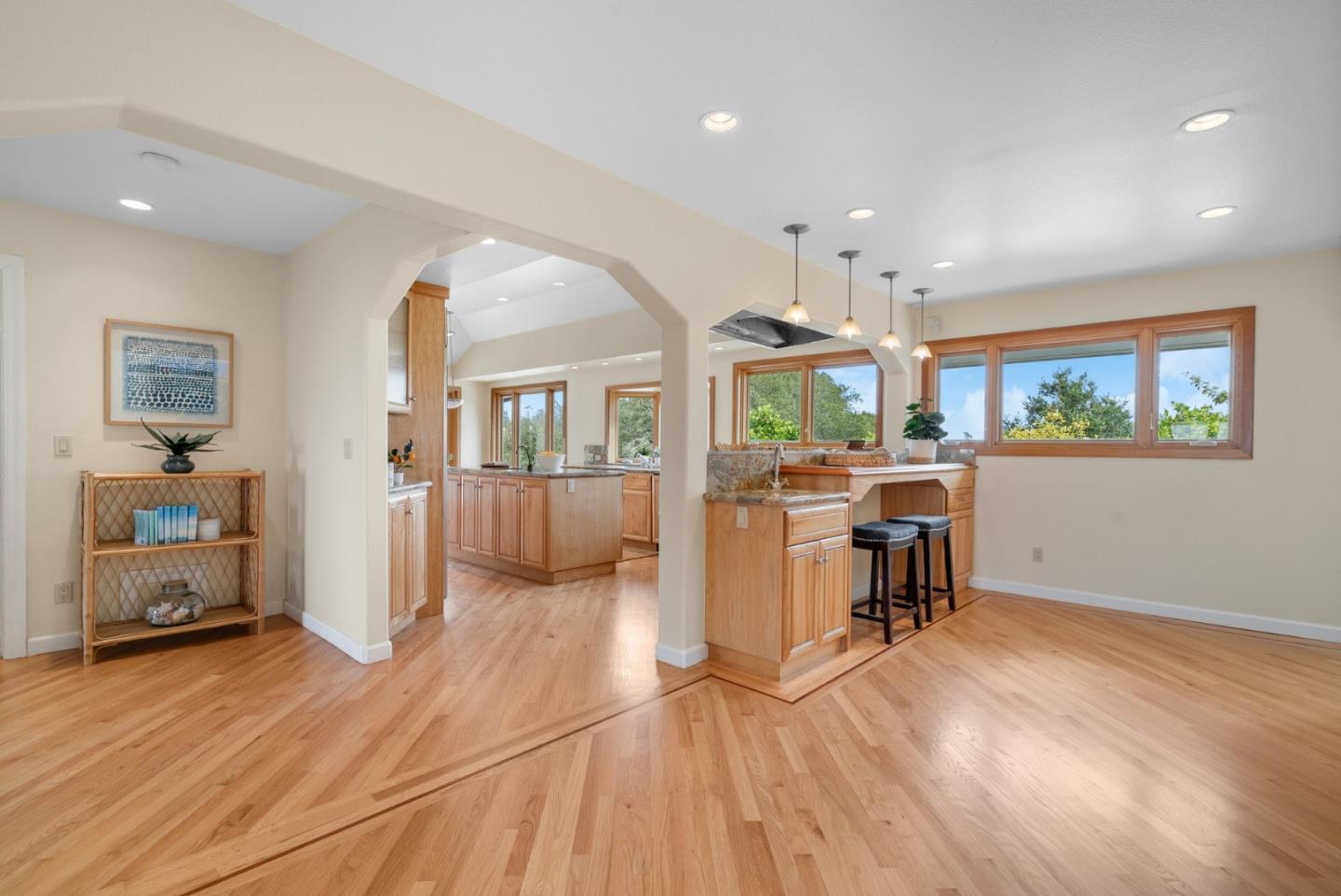 Detail Gallery Image 34 of 64 For 900 E Bel Mar Dr, La Selva Beach,  CA 95076 - 3 Beds | 2/1 Baths