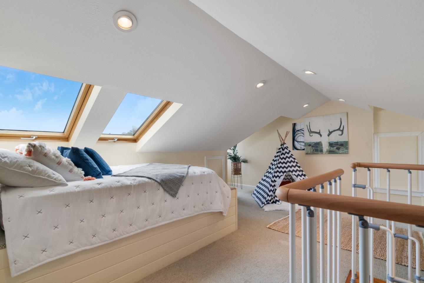 Detail Gallery Image 39 of 64 For 900 E Bel Mar Dr, La Selva Beach,  CA 95076 - 3 Beds | 2/1 Baths