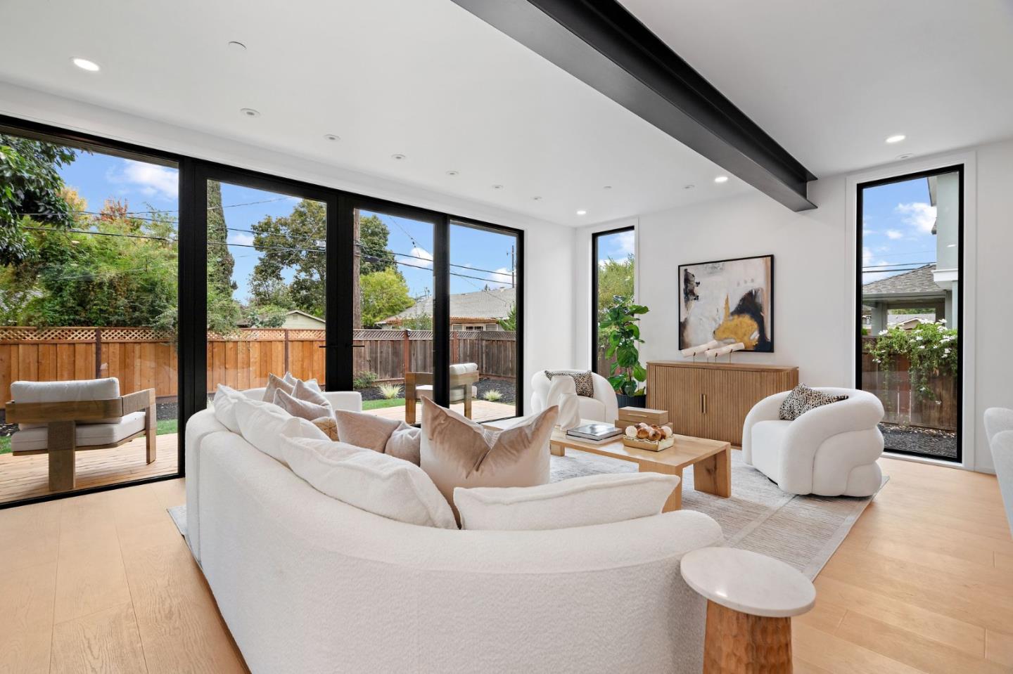 Detail Gallery Image 17 of 50 For 2265 Mazzaglia Ave, San Jose,  CA 95125 - 5 Beds | 3 Baths