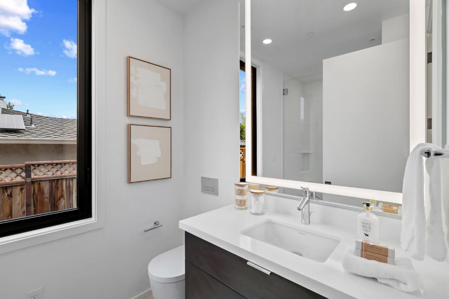 Detail Gallery Image 24 of 50 For 2265 Mazzaglia Ave, San Jose,  CA 95125 - 5 Beds | 3 Baths