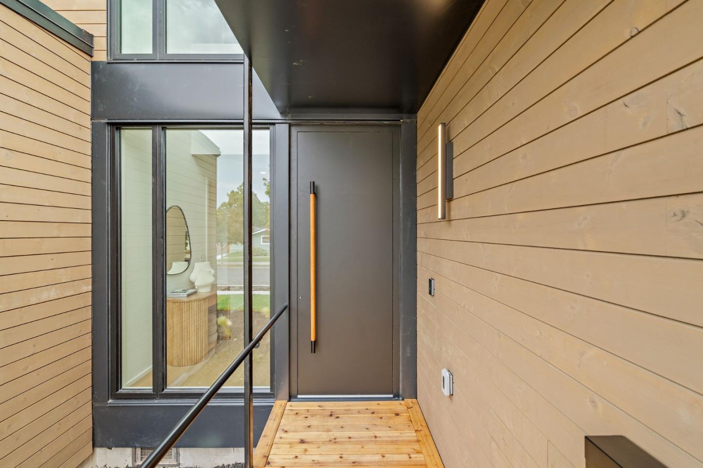 Detail Gallery Image 3 of 50 For 2265 Mazzaglia Ave, San Jose,  CA 95125 - 5 Beds | 3 Baths