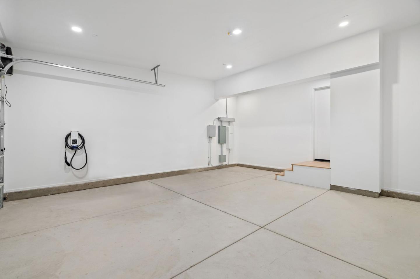 Detail Gallery Image 40 of 50 For 2265 Mazzaglia Ave, San Jose,  CA 95125 - 5 Beds | 3 Baths