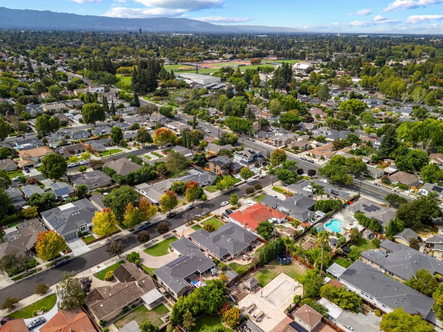 Detail Gallery Image 47 of 50 For 2265 Mazzaglia Ave, San Jose,  CA 95125 - 5 Beds | 3 Baths