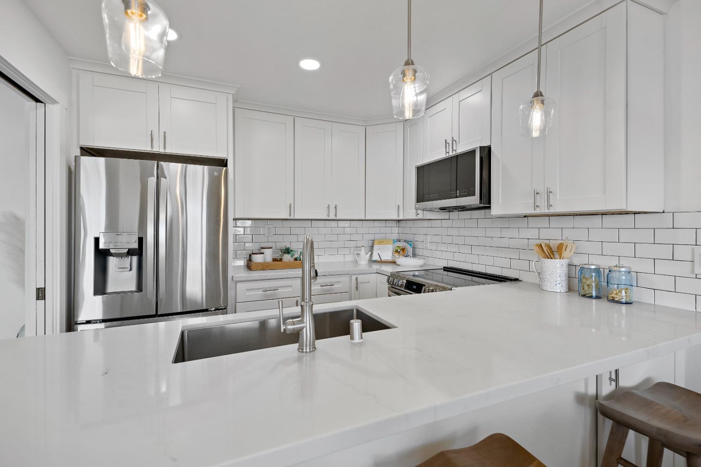 Detail Gallery Image 29 of 43 For 260 Lake Ave #1,  Santa Cruz,  CA 95062 - 2 Beds | 2 Baths