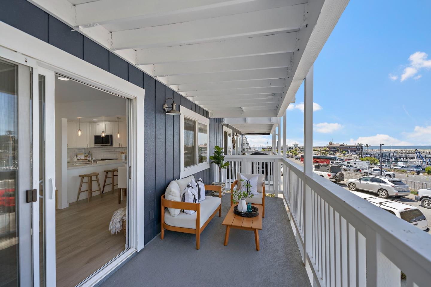 Detail Gallery Image 35 of 43 For 260 Lake Ave #1,  Santa Cruz,  CA 95062 - 2 Beds | 2 Baths