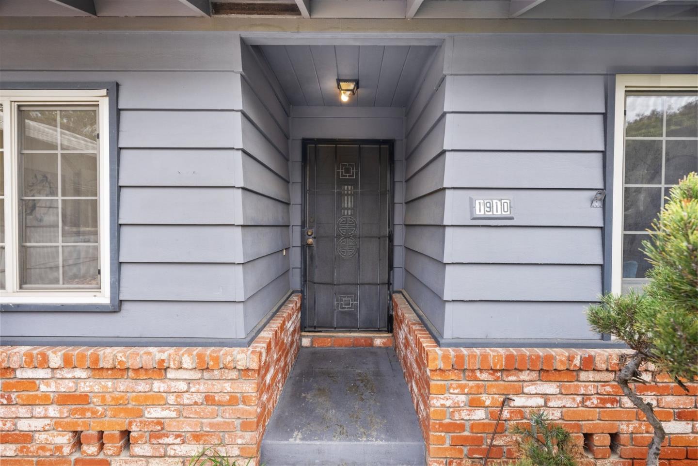 Detail Gallery Image 2 of 62 For 1910 Shulman Ave, San Jose,  CA 95124 - 3 Beds | 2 Baths