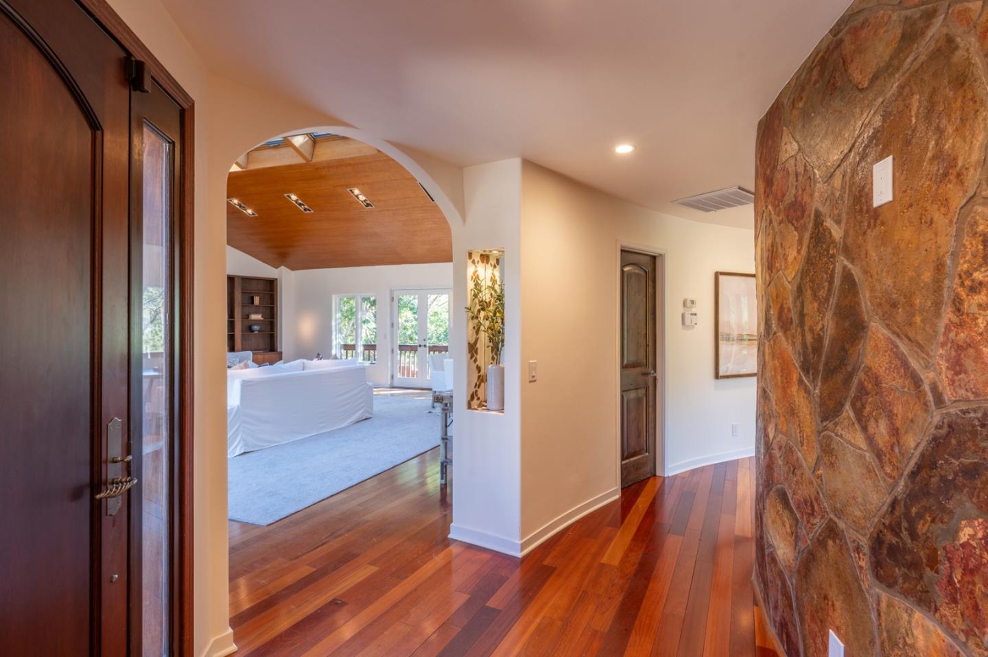 Detail Gallery Image 2 of 29 For 1/2 Paso Hondo, Carmel Valley,  CA 93924 - 2 Beds | 2/1 Baths