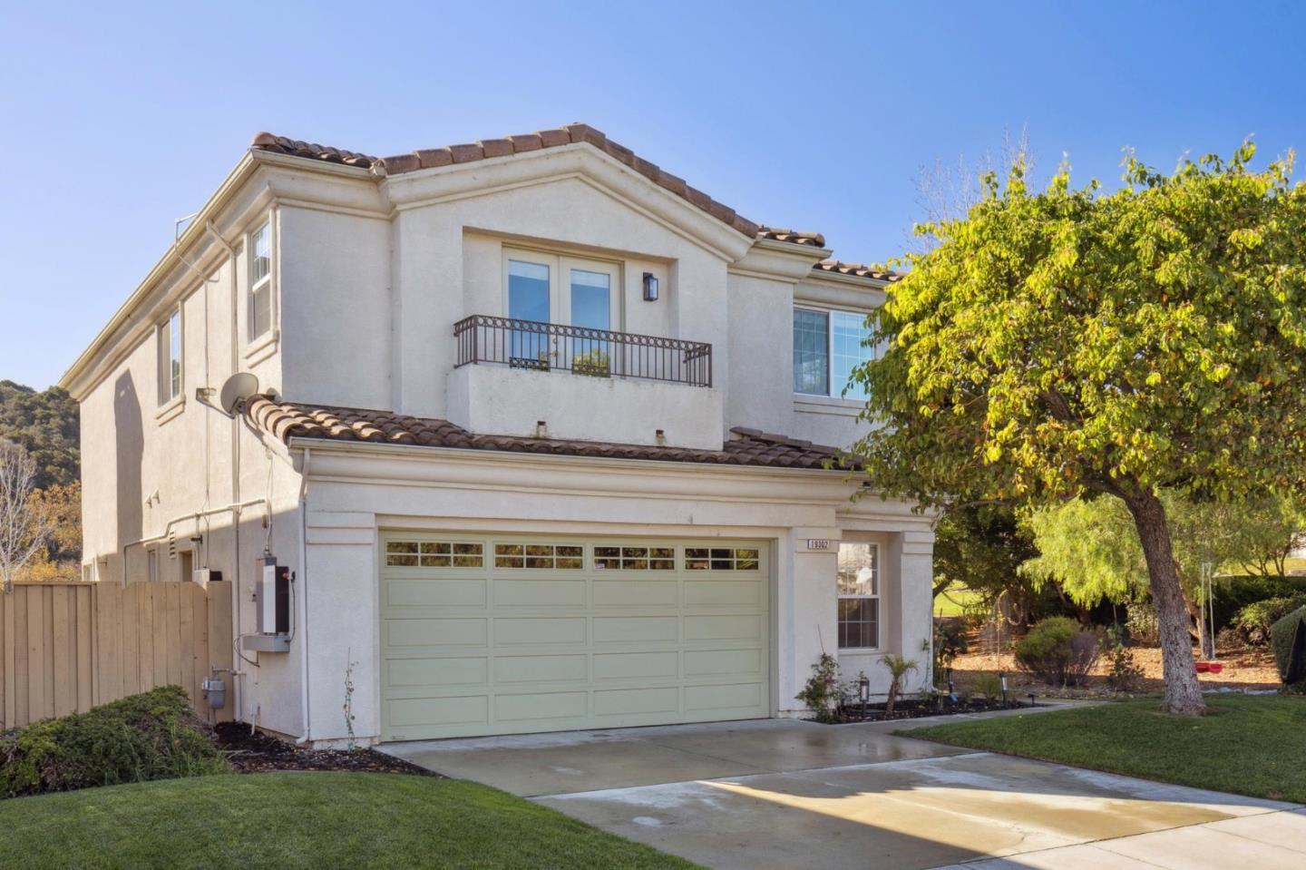 Detail Gallery Image 2 of 70 For 19302 Acclaim Dr, Salinas,  CA 93908 - 6 Beds | 3 Baths