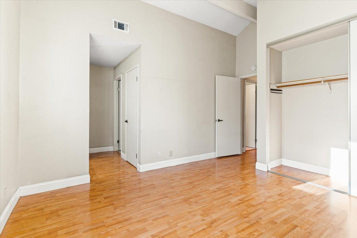 Detail Gallery Image 14 of 24 For 1858 Home Gate Dr, San Jose,  CA 95148 - 3 Beds | 2/1 Baths
