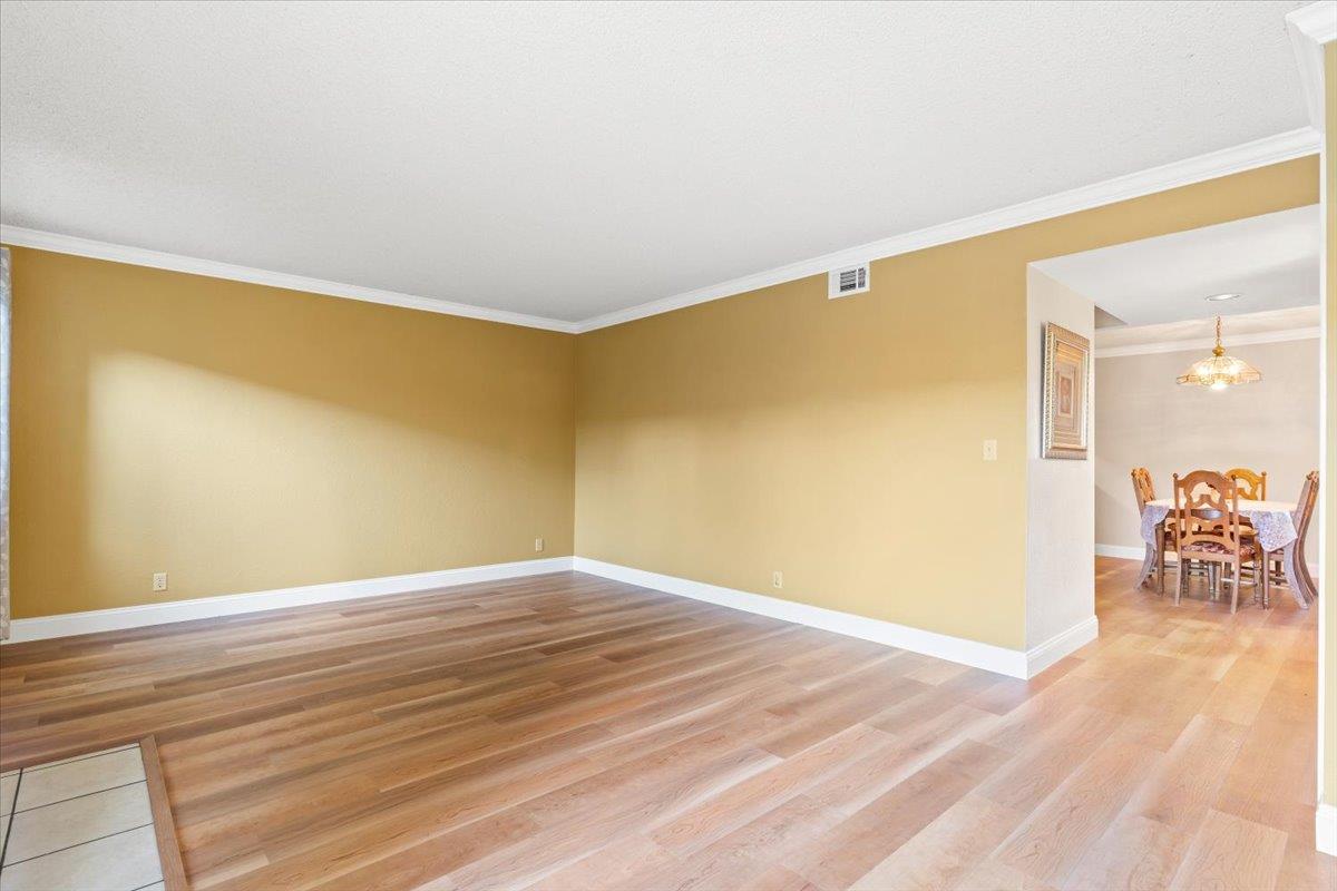 Detail Gallery Image 4 of 24 For 1858 Home Gate Dr, San Jose,  CA 95148 - 3 Beds | 2/1 Baths