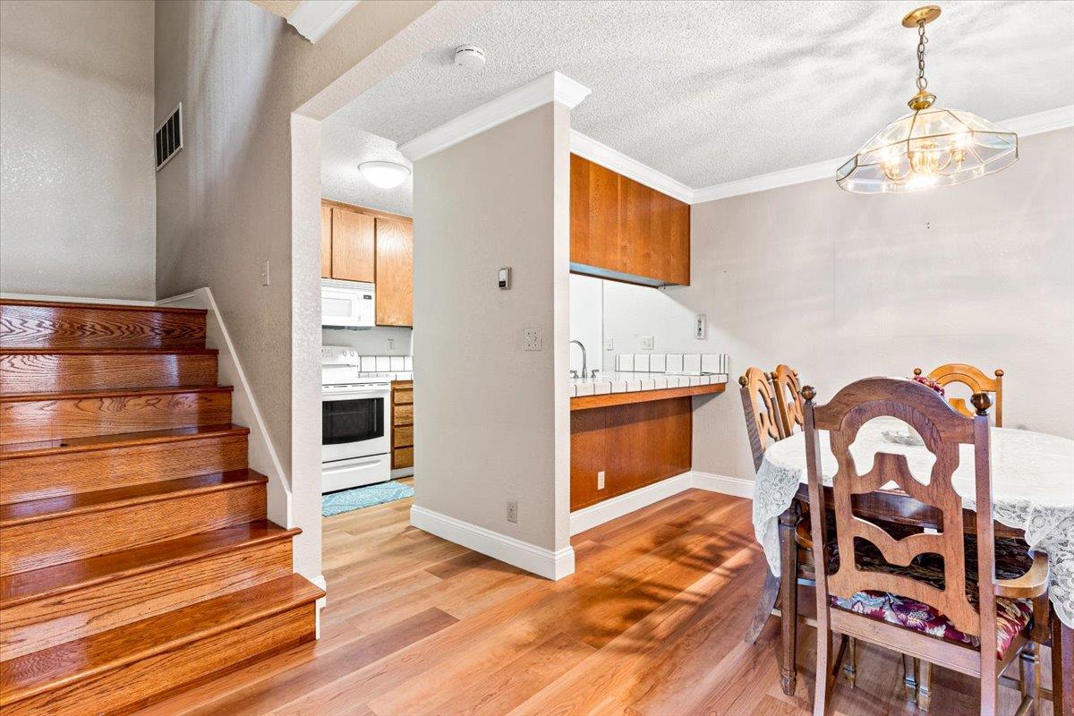 Detail Gallery Image 6 of 24 For 1858 Home Gate Dr, San Jose,  CA 95148 - 3 Beds | 2/1 Baths