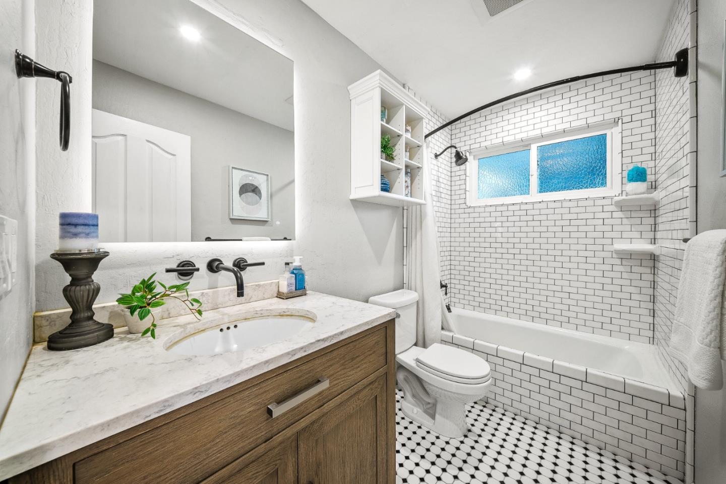 Detail Gallery Image 28 of 60 For 514 Noteware Dr, Ben Lomond,  CA 95005 - 4 Beds | 3 Baths