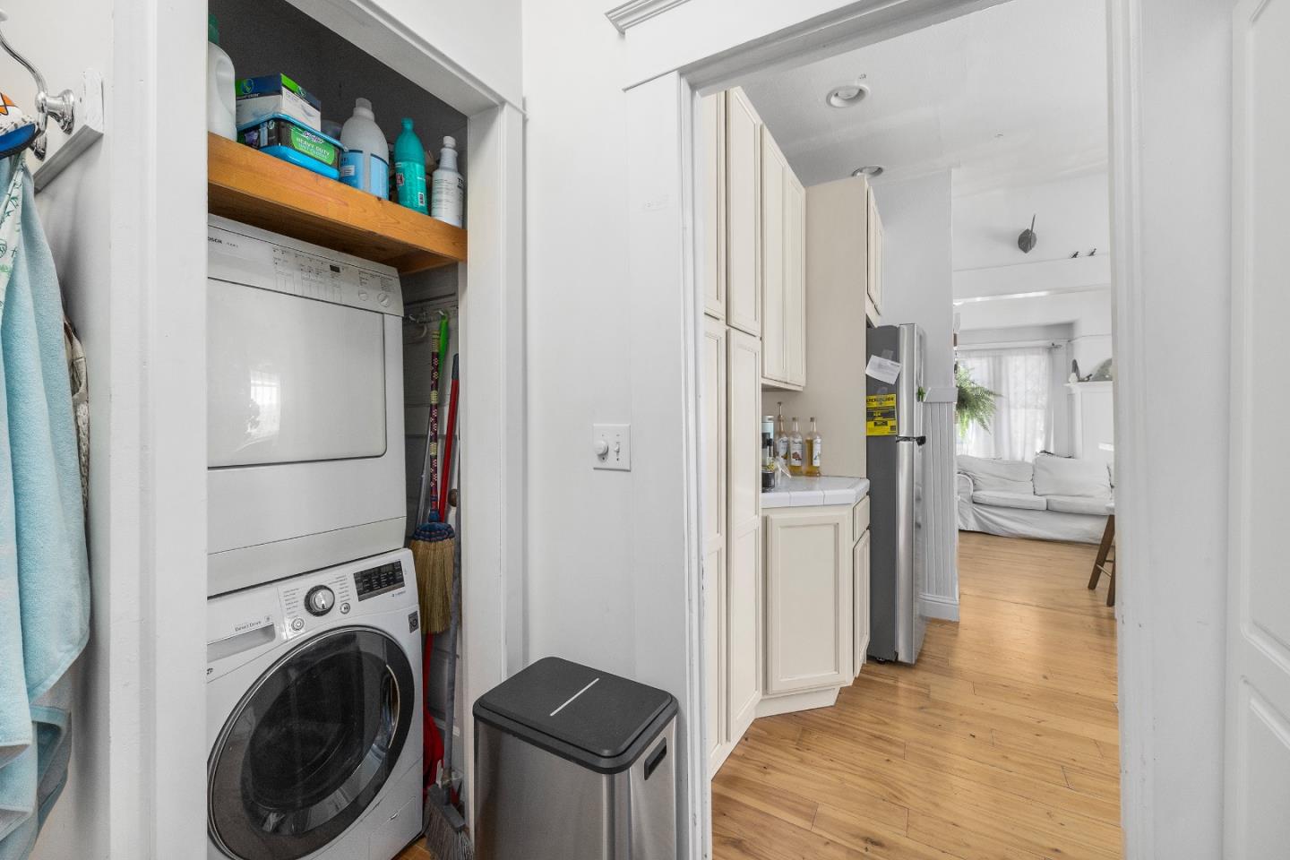 Detail Gallery Image 21 of 41 For 1124 Laurel St, Santa Cruz,  CA 95060 - 3 Beds | 2 Baths