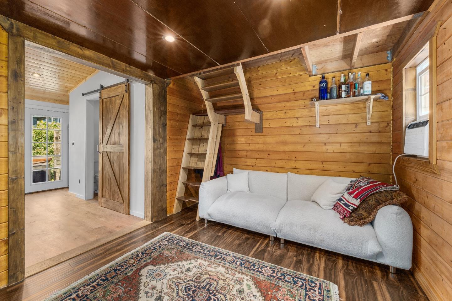 Detail Gallery Image 31 of 41 For 1124 Laurel St, Santa Cruz,  CA 95060 - 3 Beds | 2 Baths