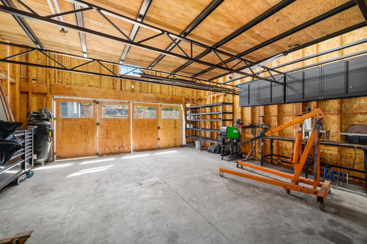 Detail Gallery Image 38 of 41 For 1124 Laurel St, Santa Cruz,  CA 95060 - 3 Beds | 2 Baths