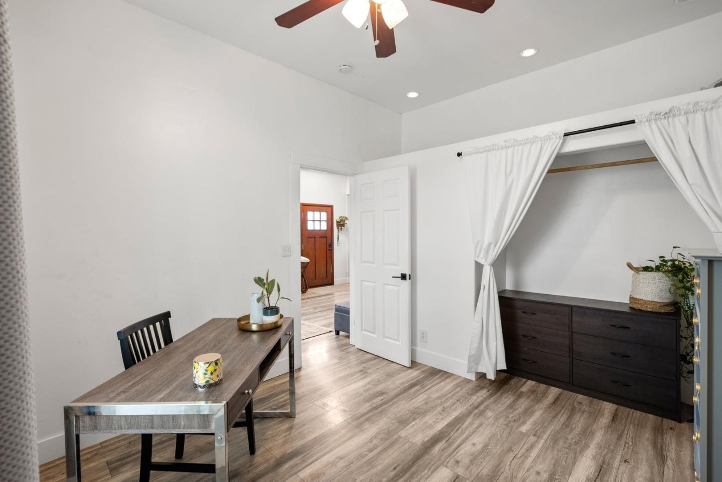 Detail Gallery Image 20 of 43 For 18560 Del Monte Ave, Morgan Hill,  CA 95037 - 3 Beds | 1 Baths