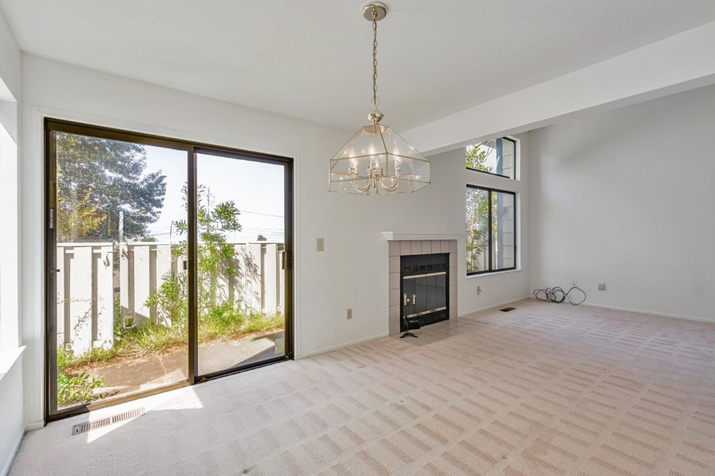 Detail Gallery Image 16 of 38 For 418 Dohrmann Ln, Pinole,  CA 94564 - 3 Beds | 2/1 Baths