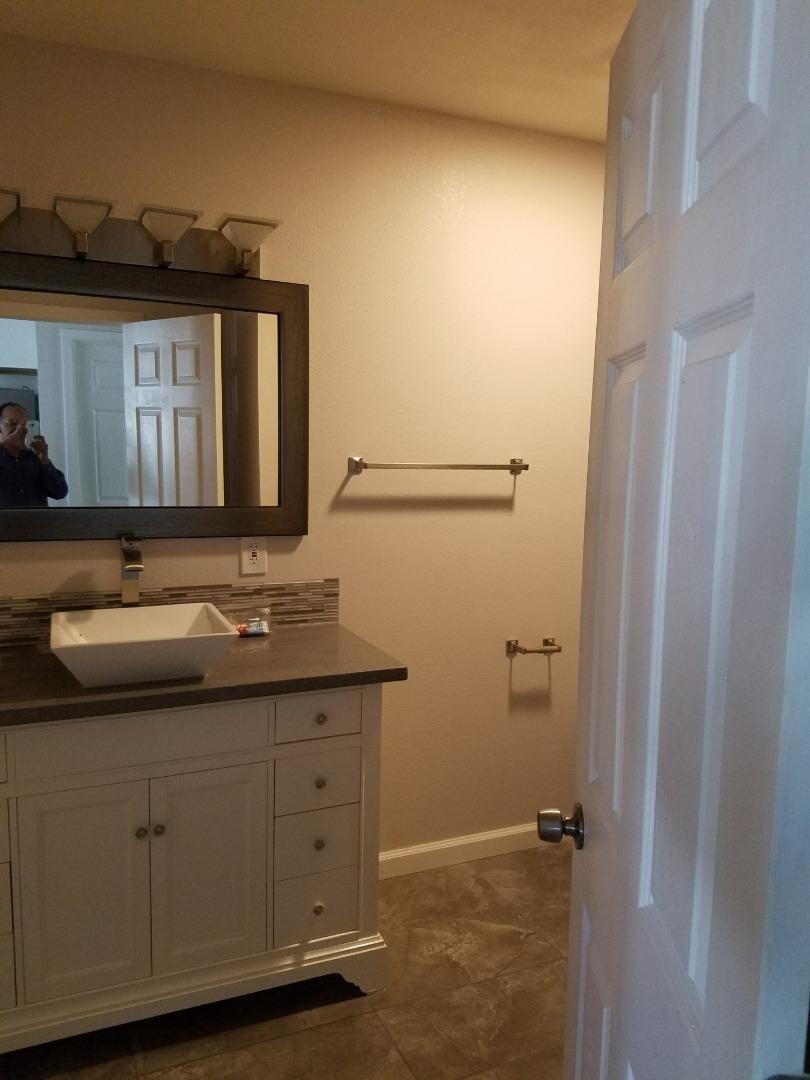 Detail Gallery Image 7 of 10 For 1753 Church St, Oakland,  CA 94621 - 4 Beds | 2 Baths