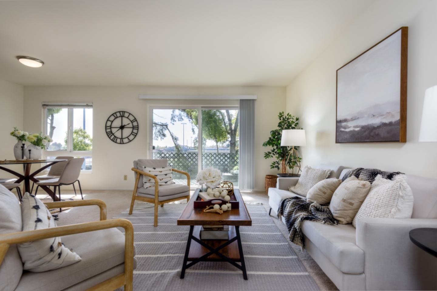 Detail Gallery Image 2 of 25 For 802 N Delaware St #303,  San Mateo,  CA 94401 - 1 Beds | 1 Baths