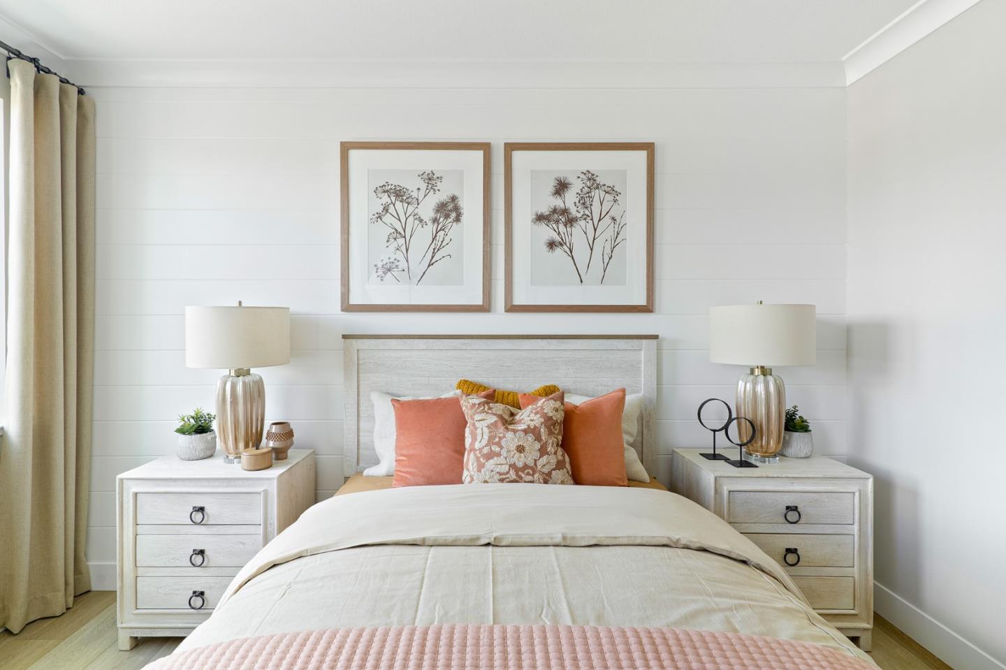 Detail Gallery Image 2 of 29 For 1303 Besra Ter #1,  Sunnyvale,  CA 94087 - 2 Beds | 2/1 Baths