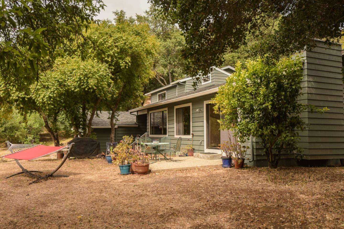 Detail Gallery Image 27 of 31 For 15223 Perry Ln, Morgan Hill,  CA 95037 - 4 Beds | 2/1 Baths