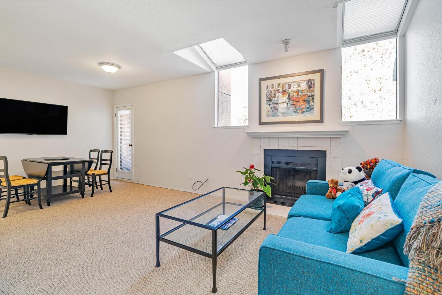 Detail Gallery Image 7 of 23 For 5 W Bellevue Ave #10,  San Mateo,  CA 94402 - 1 Beds | 1/1 Baths