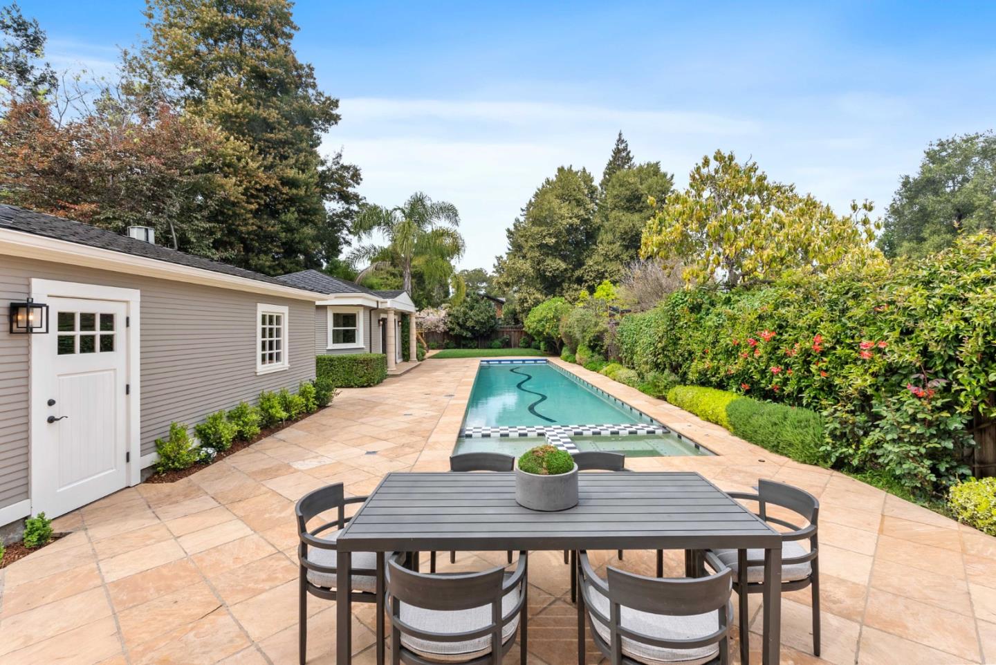 Detail Gallery Image 36 of 43 For 727 Addison Ave, Palo Alto,  CA 94301 - 4 Beds | 4 Baths