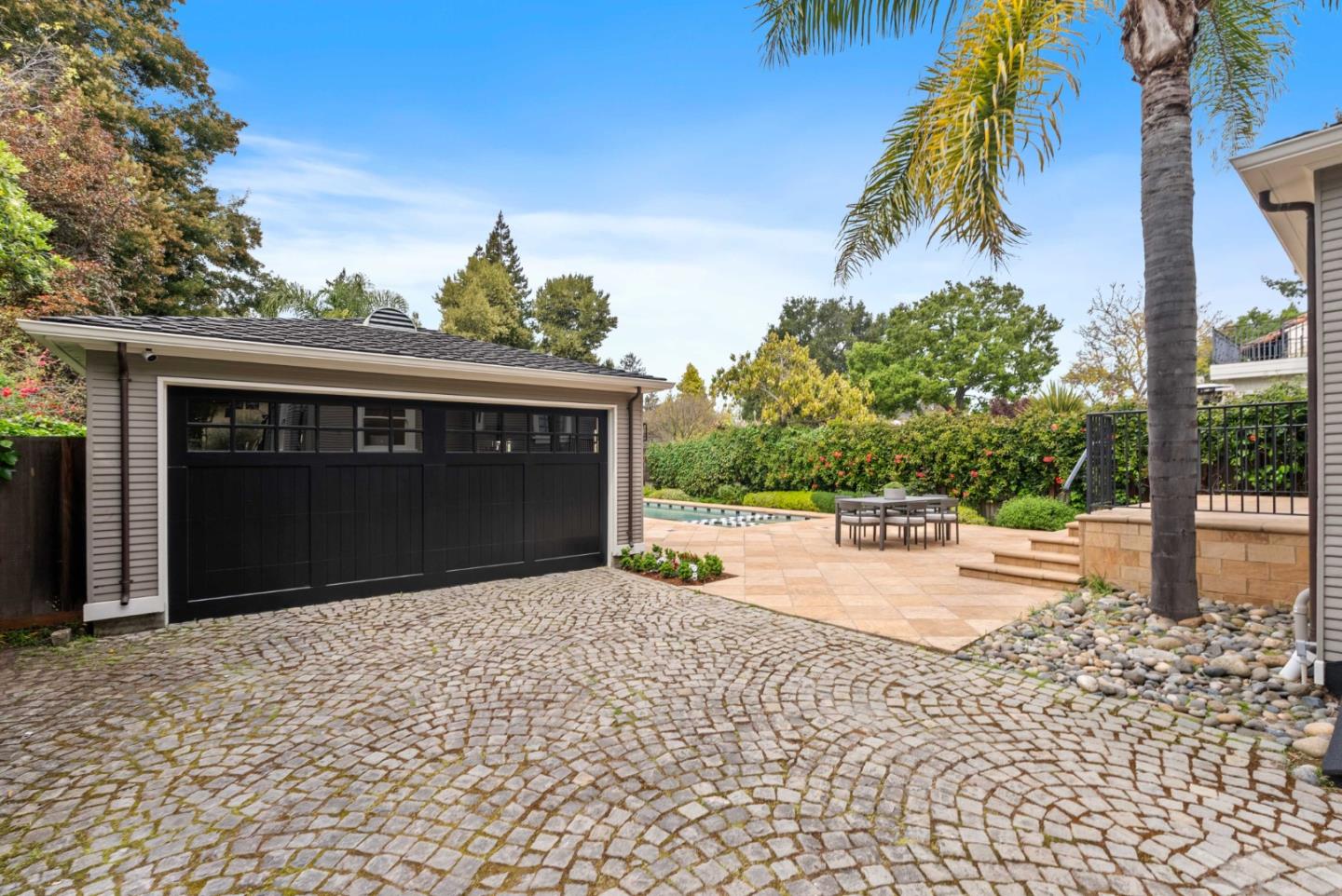 Detail Gallery Image 41 of 43 For 727 Addison Ave, Palo Alto,  CA 94301 - 4 Beds | 4 Baths